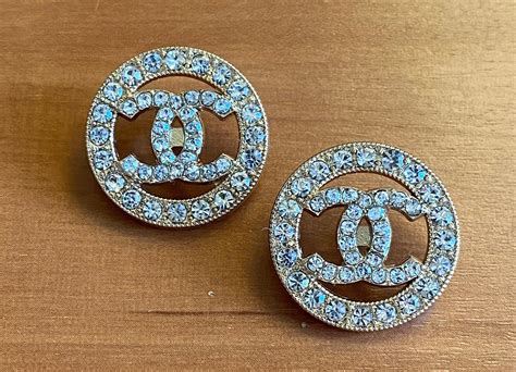 vintage chanel buttons